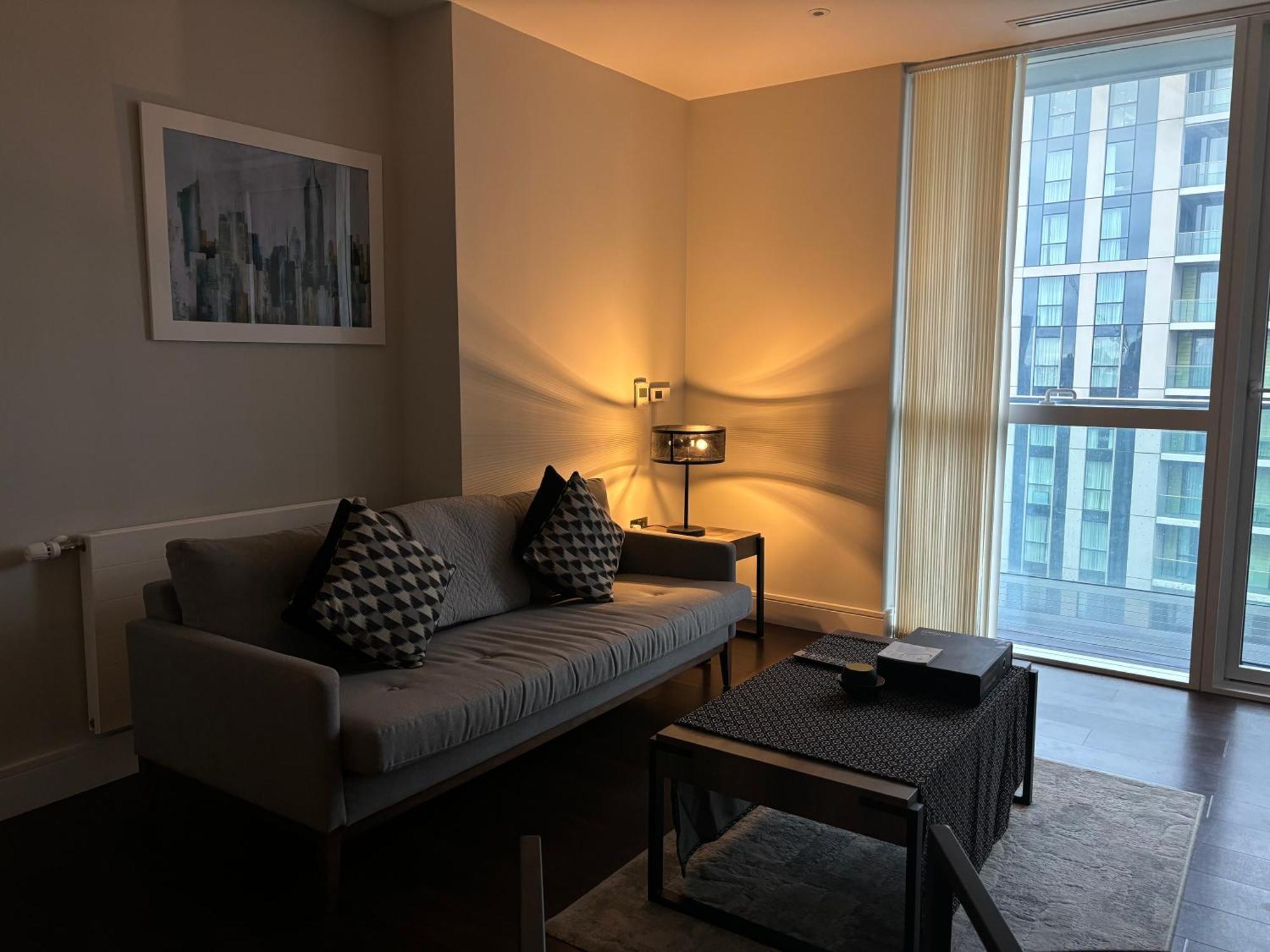 Collection No9 Harbour Way Apartment London Exterior photo